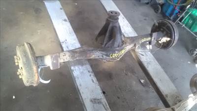 NISSAN CABSTAR Hátsó híd 