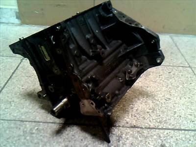 OPEL CORSA B 93-00 Motor. benzin fűzött blokk hengerfej nélkül