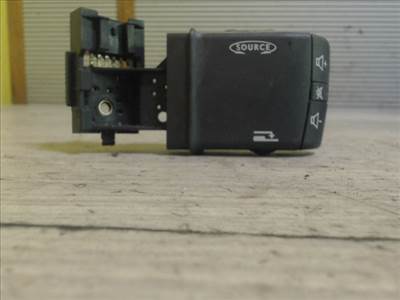 RENAULT MEGANE 02-05 Rádió kapcsoló