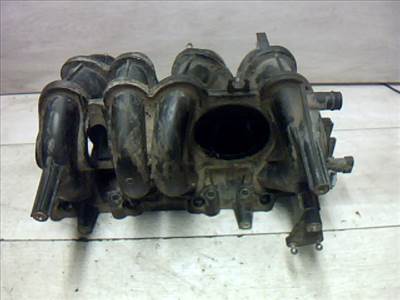 RENAULT THALIA 02.03-08.10 Szívócsonk