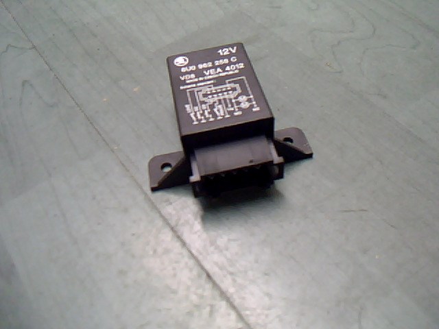 SKODA FELICIA 97- Központizár vezérlő elektronika 1. kép