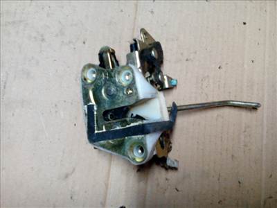 SUZUKI ALTO 02-09 Jobb hátsó ajtó zárszerkezet mechanikus