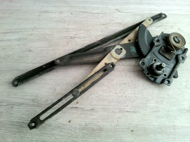 SUZUKI SWIFT 89-96 Jobb első ablakemelő szerkezet mechanikus 1. kép