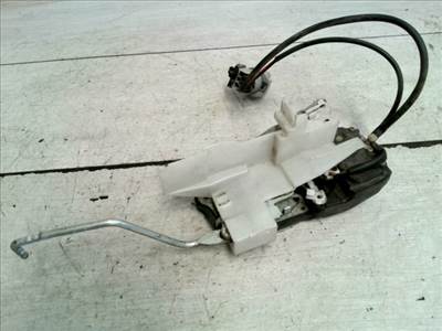 TOYOTA CARINA E 92.04-97.07 Jobb első ajtó zárszerkezet központizáras