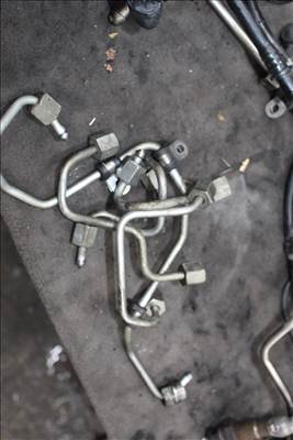 Audi A4/B8 2007-2013 2.0D CAGA üzemanyagcsövek