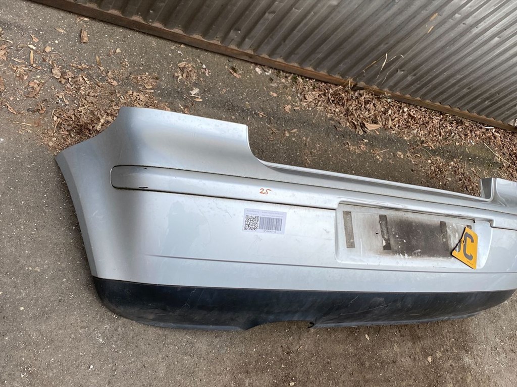 Volkswagen Polo IV Hátsó Lökhárító  3. kép