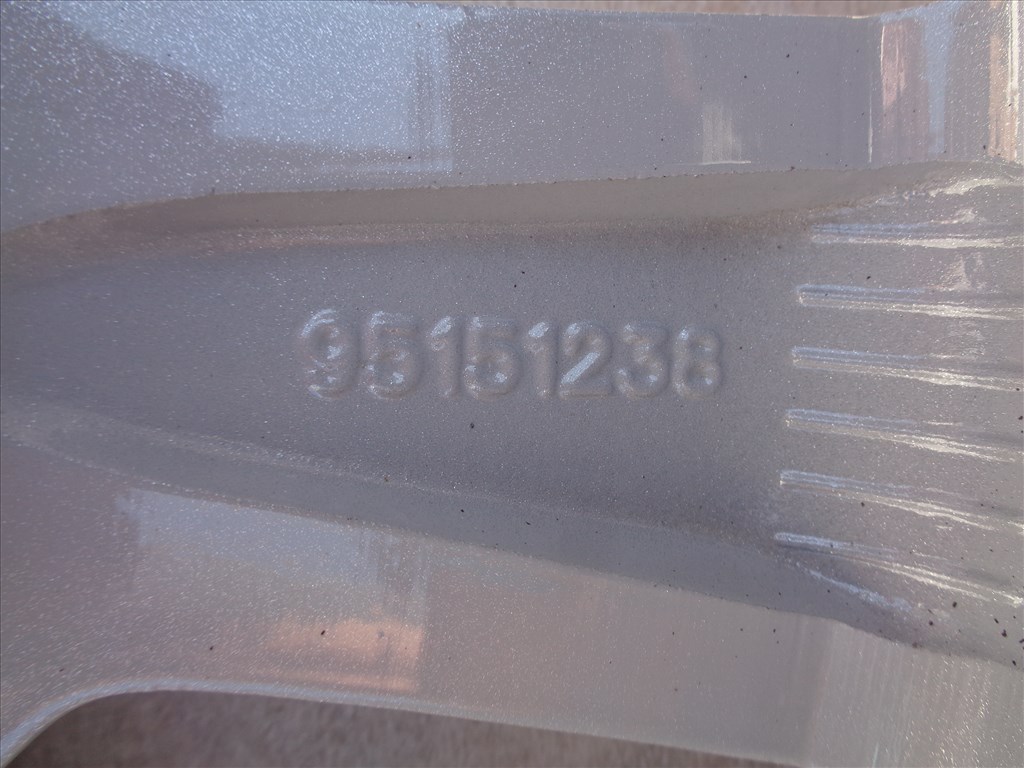 Opel gyári alufelni 19-es, 5×115-ös osztóval szenzorral, mint az új eladó.  8. kép