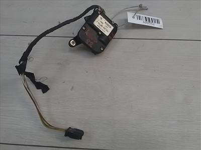 AUDI A4 94-98 Fűtésszabályzó zsalu állító motor