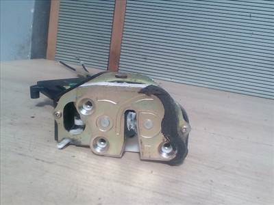 MAZDA 6 02-05 Bal hátsó ajtó zárszerkezet központi záras