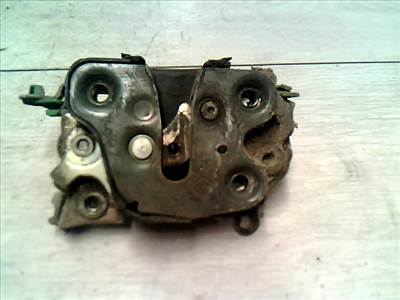 NISSAN PICKUP 1985.09-1998.02 Bal első ajtó zárszerkezet mechanikus