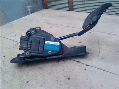 RENAULT ESPACE 02.11.01-06.02.28 Elektromos gázpedál