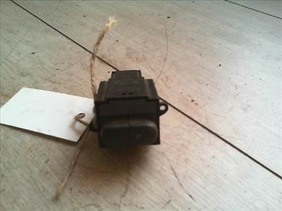 RENAULT LAGUNA 98- Egyéb kapcsolók