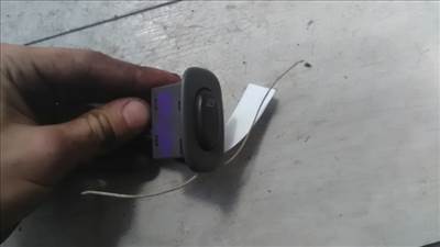 SAAB 9-5 01- Bal hátsó ablakemelő kapcsoló