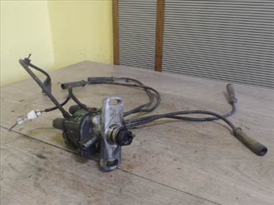 SUZUKI SWIFT 96-05 Gyújtáselosztó és gyertyakábelek