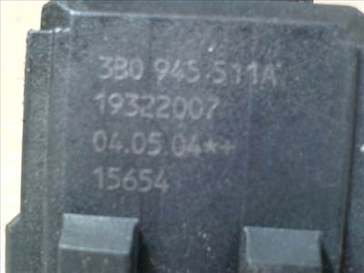 VOLKSWAGEN Golf V. 2003.10 - 2008.09 Féklámpa pedál kapcsoló