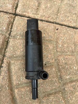 BMW E60/E61 xenonmosó szivattyú fényszórómosó fuvó 67128377613