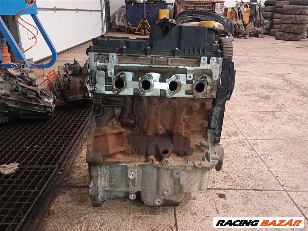 Renault Mégane II 1.5 dCi fűzött blokk hengerfejjel  k9kp732d233768 2. kép