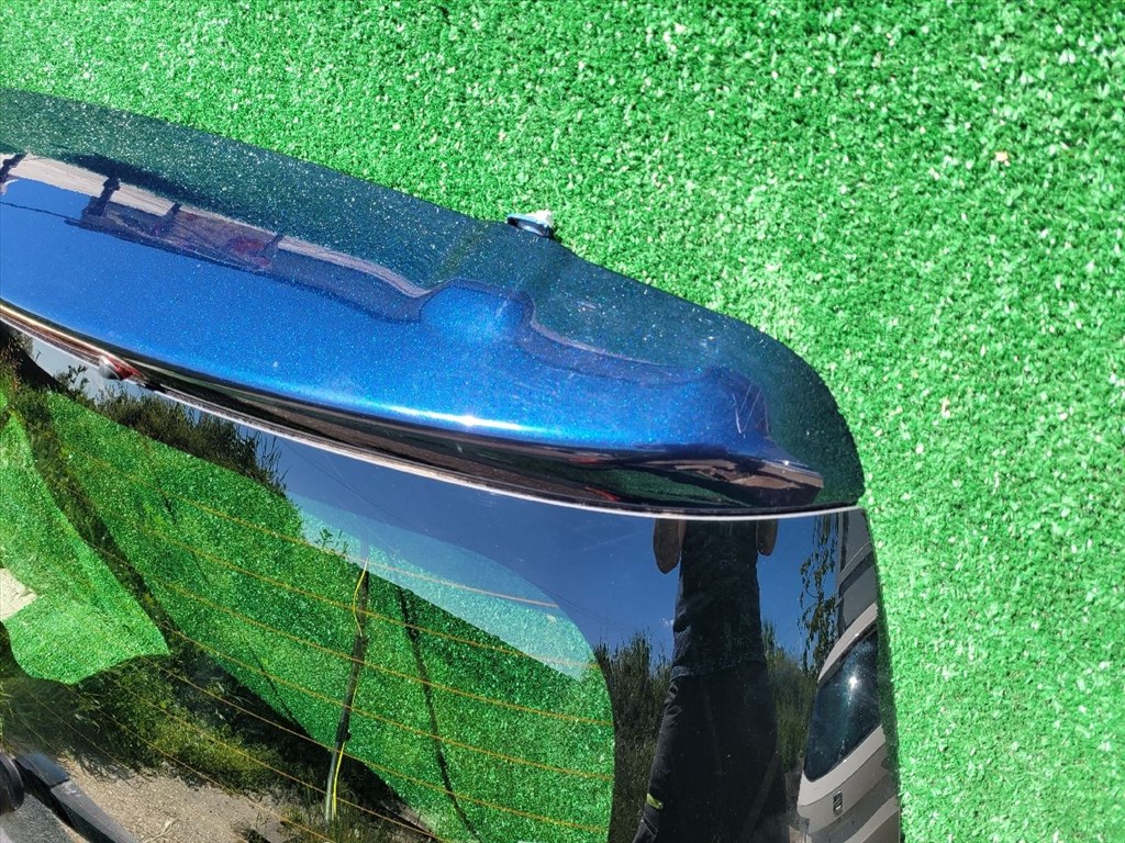 SUZUKI SX4 S-Cross II Csomagtérajtó (Részeivel) 8. kép