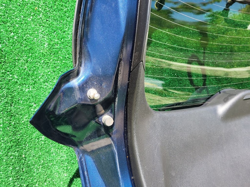 SUZUKI SX4 S-Cross II Csomagtérajtó (Részeivel) 11. kép