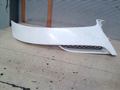 CHEVROLET Tacuma 02-08 Jobb fényszóró alatti bajusz díszléc