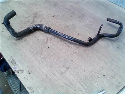 FORD FOCUS 98-04 Olajhűtő cső alsó