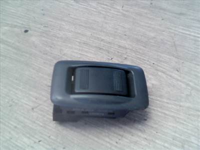 MAZDA 626 97.08-00.07 Jobb hátsó ablakemelő kapcsoló