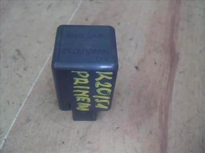 NISSAN PRIMERA P12 2001-2007 Relé