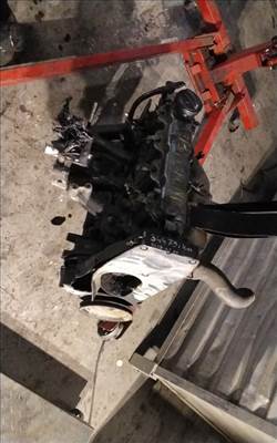 OPEL CORSA B 93-00 Motor. benzin fűzött blokk hengerfejjel