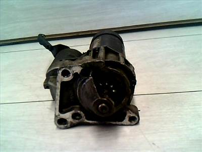 RENAULT CLIO 90-96 Önindító. benzines