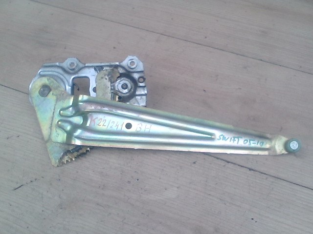 SUZUKI SWIFT 05-10 Bal hátsó ablakemelő szerkezet mechanikus 1. kép