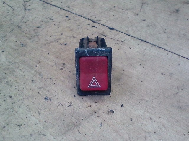 TRABANT 1,1 Elakadásjelző kapcsoló 1. kép