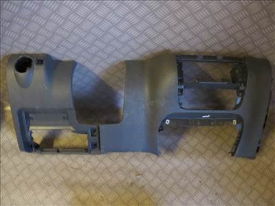 Volkswagen Golf Plus műszerfal alsó borítás 