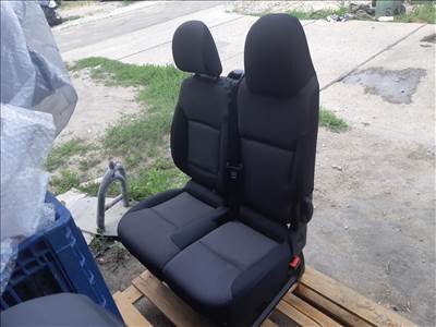 Renault Trafic III VU (F82) 2021, diesel - utasoldali dupla ülés  s645189