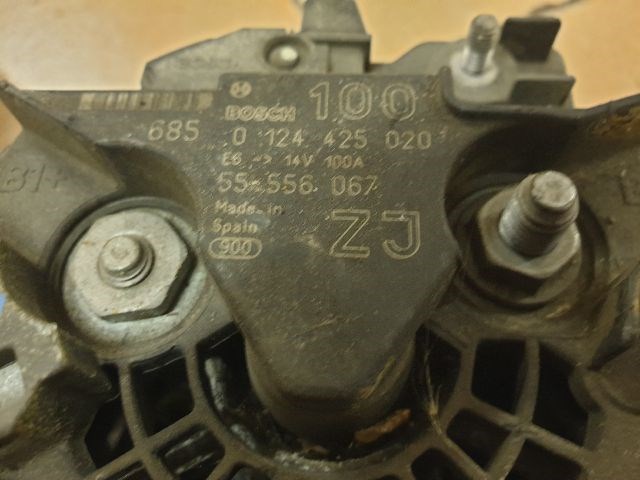 Opel Astra H 1.6 Generátor Z16xep Z16xe1 ZJ 55556067 2. kép