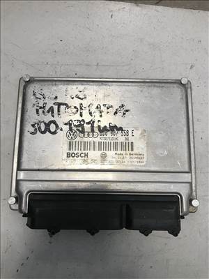 Audi A4 (B5 - 8D) 1,8T motorvezérlő 8d0907558e