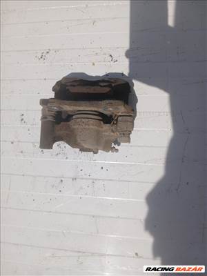 Lexus IS 220d  hátsó féknyereg 