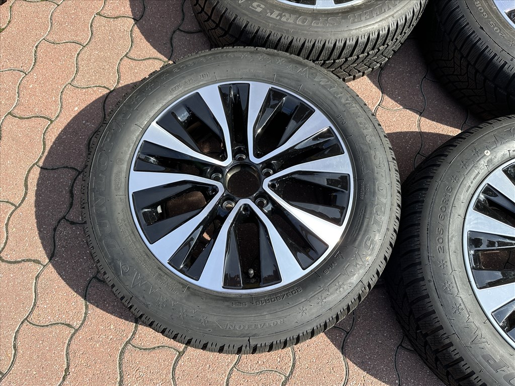 (2307) Mercedes 16 gyári alufelni felni, 5x112, 205/60 téli gmi, CLA C 5. kép