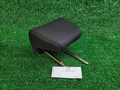 SUZUKI SX4 S-Cross II Hátsó középső Fejtámla