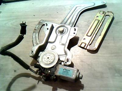 KIA RIO 2000.04-2005.06 Bal hátsó ablakemelő szerkezet
