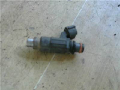 MITSUBISHI COLT 96-98 Injektor befecskendező hengerenkénti
