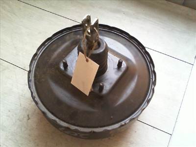 MITSUBISHI L300 FÉKRÁSEGÍTŐ