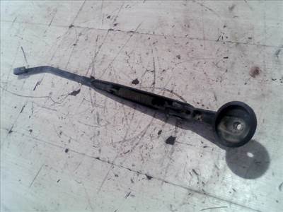 MITSUBISHI L400 Ablaktörlő kar hátsó