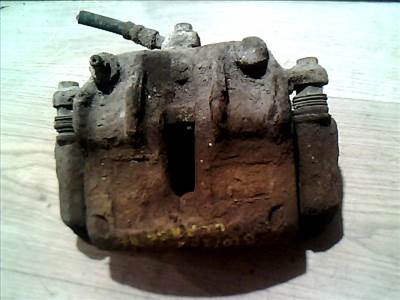 NISSAN VANETTE CARGO Bal első féknyereg munkahengerrel