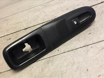 PEUGEOT 406 Jobb első ablakemelő kapcsoló