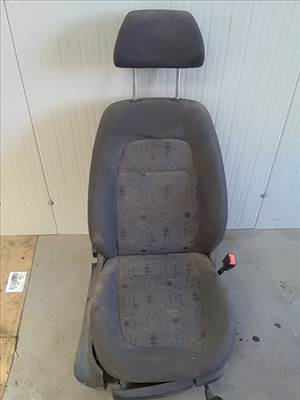 SKODA FABIA 99-07 Jobb első ülés