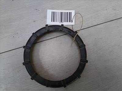 SKODA FABIA 99-07 Üzemanyag szivattyú befogató műanyag anya