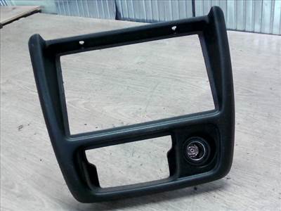 SUZUKI ALTO 02-09 Fűtés kapcsoló keret