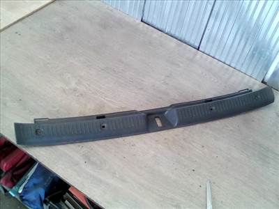 TOYOTA COROLLA E120 04.06-07.01 Csomagtér burkolat