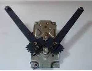 TRABANT 601 Jobb első ablakemelő szerkezet mechanikus