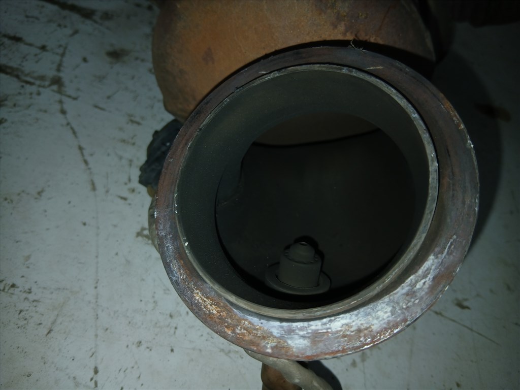 Opel Astra J 2009-2015 Katalizátor 1.4 turbo 55569313 2. kép